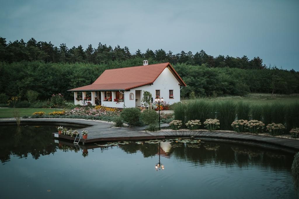 Deak Udvarhaz Hotell Kakucs Eksteriør bilde